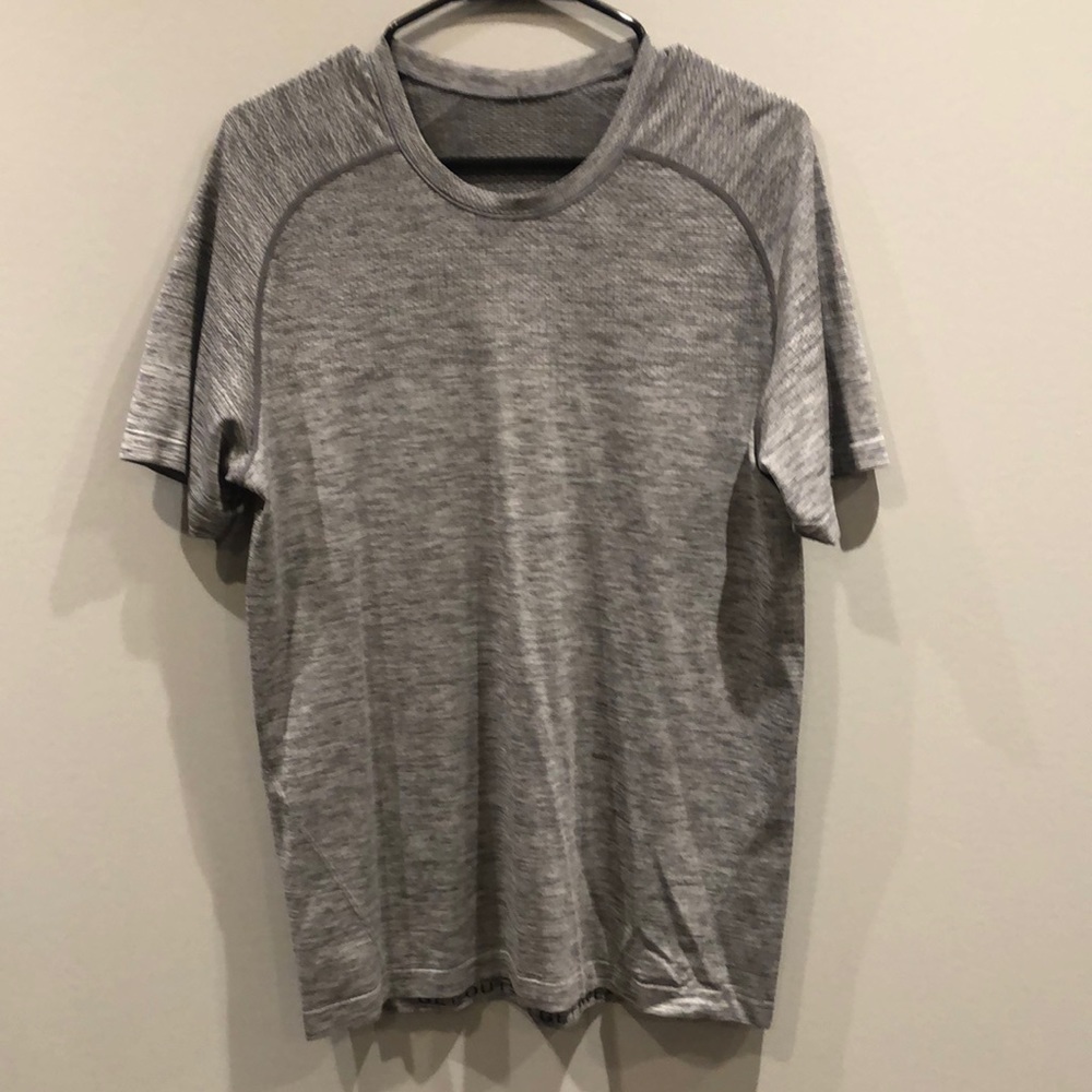 Lululemon Metal Vent Tech Shirt
